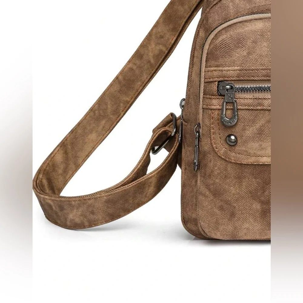 New Crossbody Bag, Chest Bag, Backpack - Picture 6 of 7